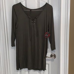 Ladies Dark Green Boutique Top NWT Splash Brand